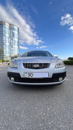 Kia Rio-1
