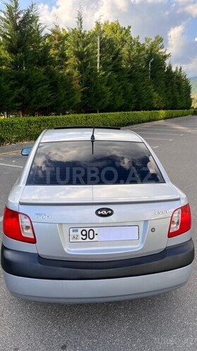 Kia Rio-2