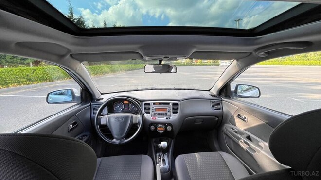 Kia Rio-3