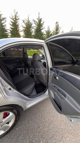 Kia Rio-13