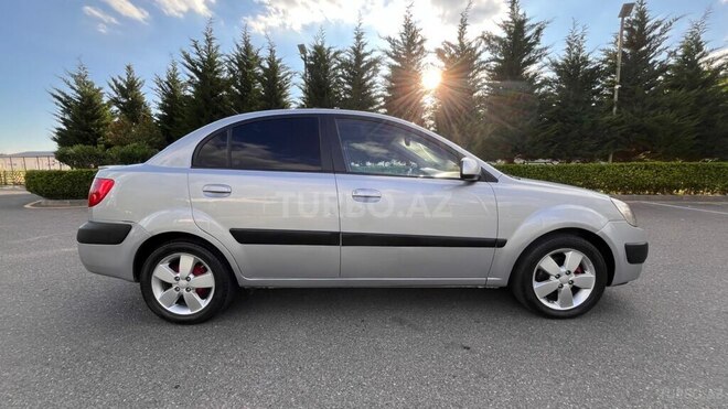 Kia Rio-20