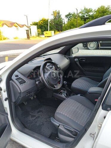 Renault Megane-8