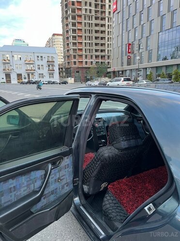 Mercedes C 200-8