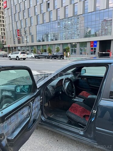 Mercedes C 200-9