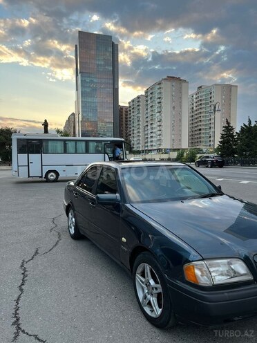 Mercedes C 200-5