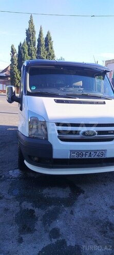 Ford Transit-1