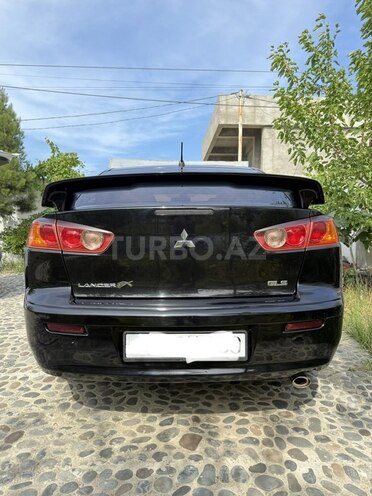 Mitsubishi Lancer-2