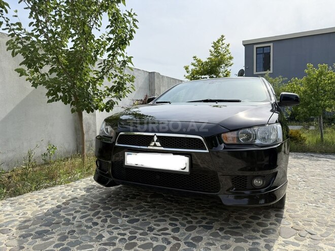 Mitsubishi Lancer-4