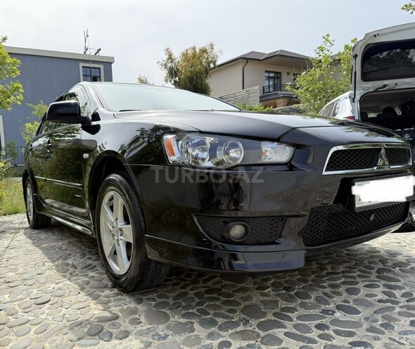 Mitsubishi Lancer-6