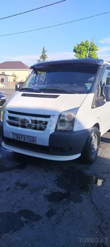 Ford Transit-5