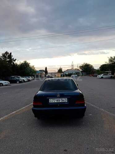 Mercedes C 200-2