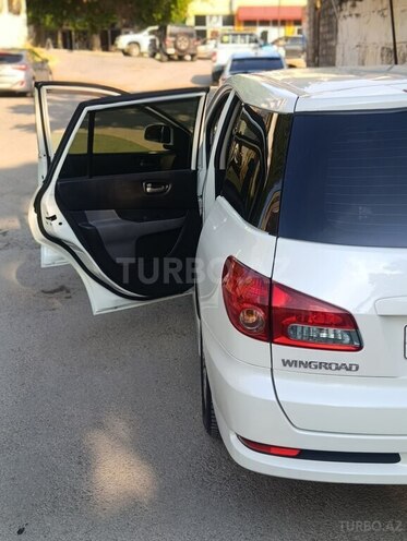 Nissan Wingroad-17