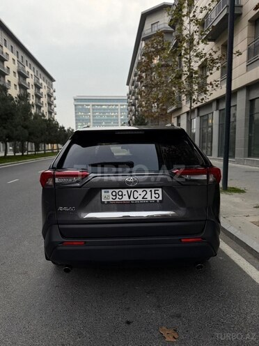 Toyota RAV4-2