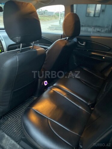 Hyundai Tucson-15