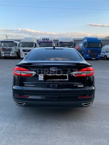 Ford Fusion (North America)-2