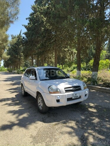 Hyundai Tucson-13