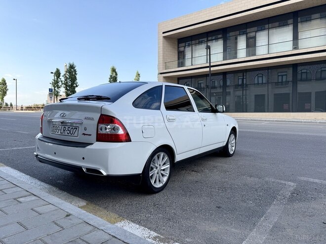 LADA (VAZ) Priora-5