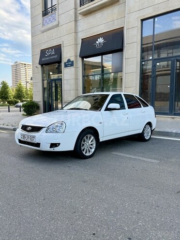 LADA (VAZ) Priora-1