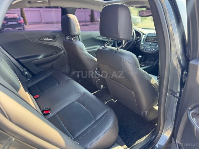 Chevrolet Malibu-11