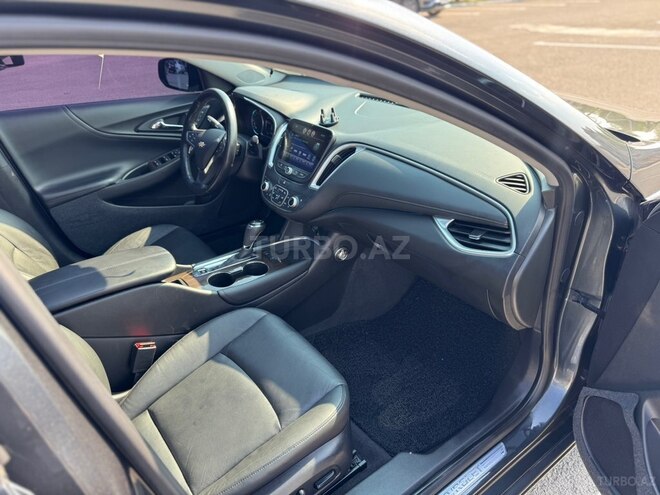 Chevrolet Malibu-10
