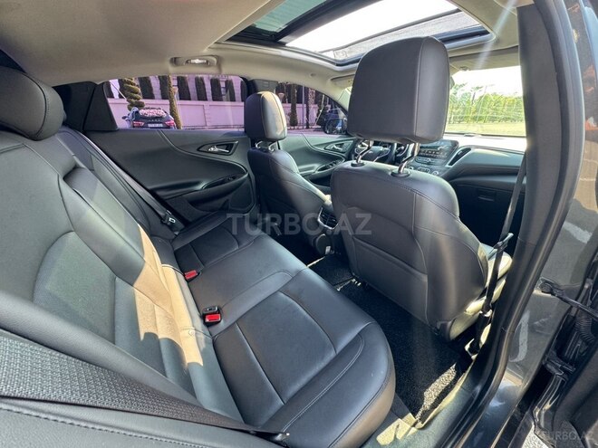 Chevrolet Malibu-14