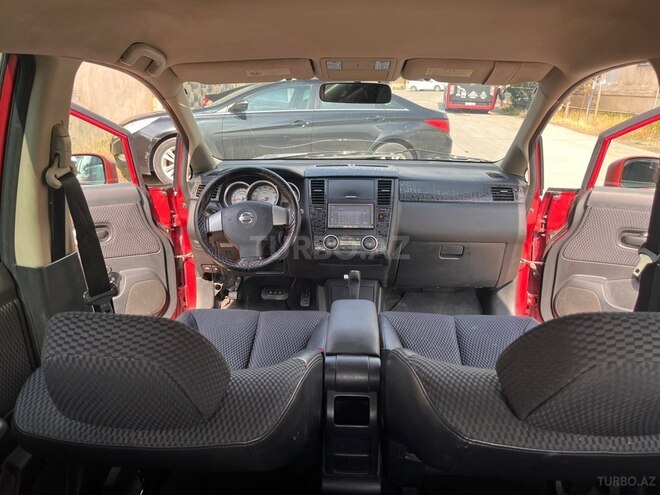 Nissan Tiida-8