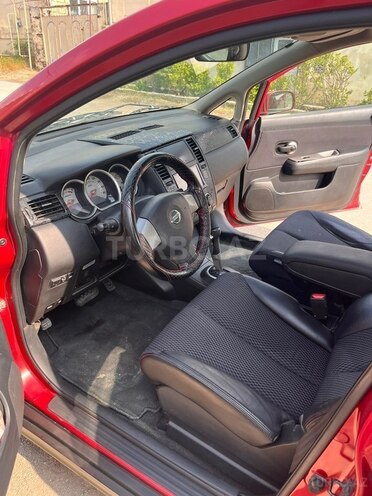 Nissan Tiida-7