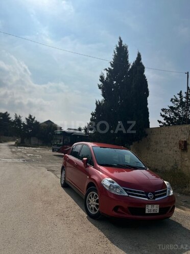 Nissan Tiida-2