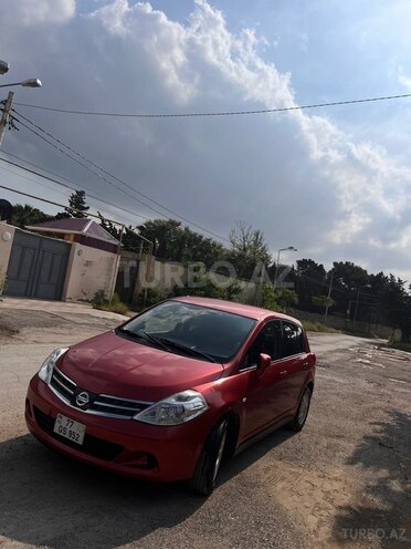 Nissan Tiida-3