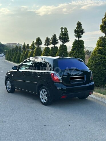 Kia Rio-3