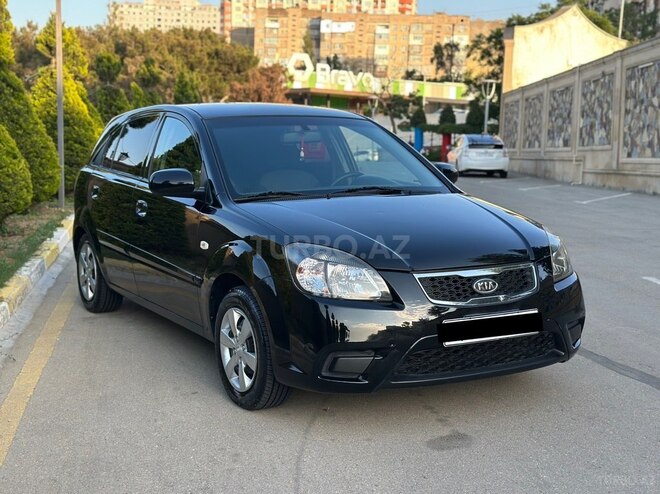 Kia Rio-7