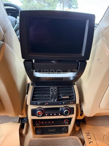 BMW X6-15