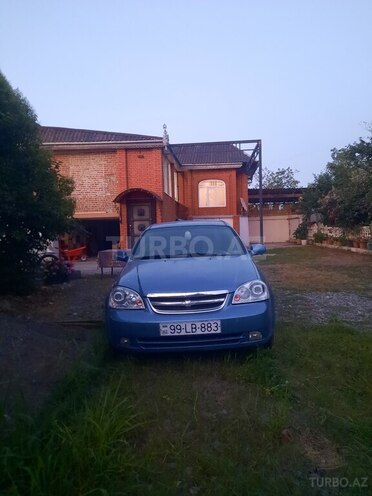 Chevrolet Lacetti-5