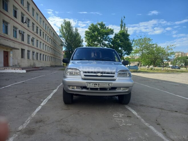 Chevrolet Niva-2