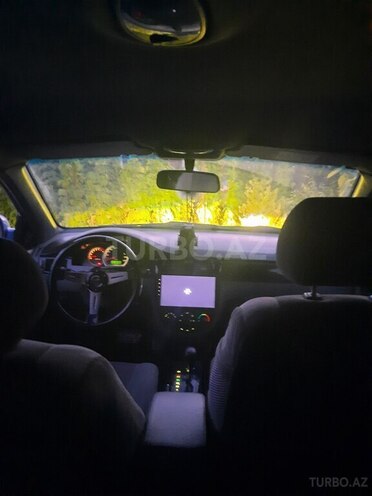 Chevrolet Lacetti-10