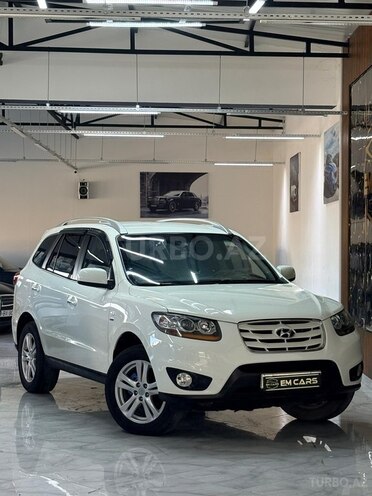 Hyundai Santa Fe-4