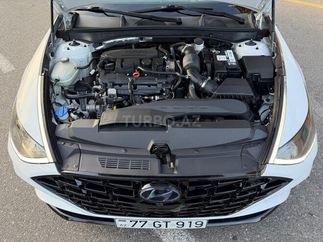 Hyundai Sonata-8