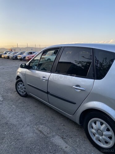 Renault Scenic-3