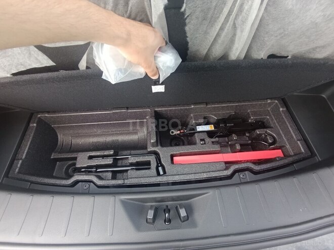 Changan CS 75-9