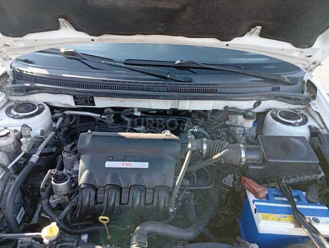 BYD F3-4