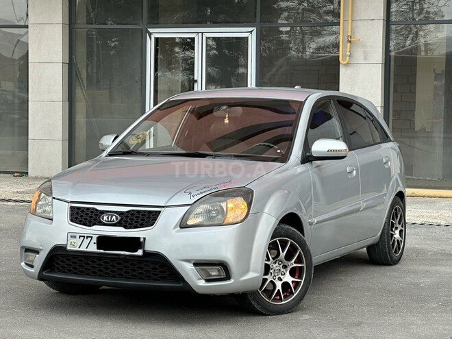 Kia Rio-1