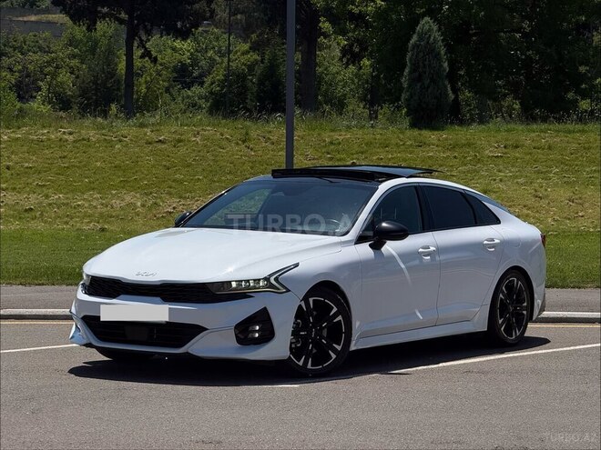 Kia K5-3