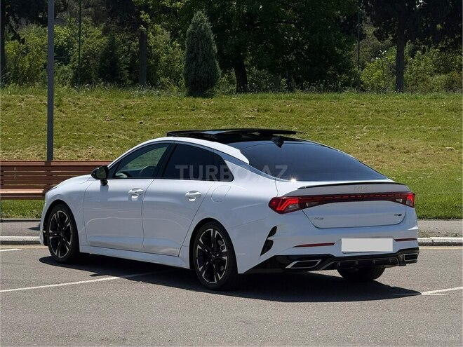 Kia K5-6