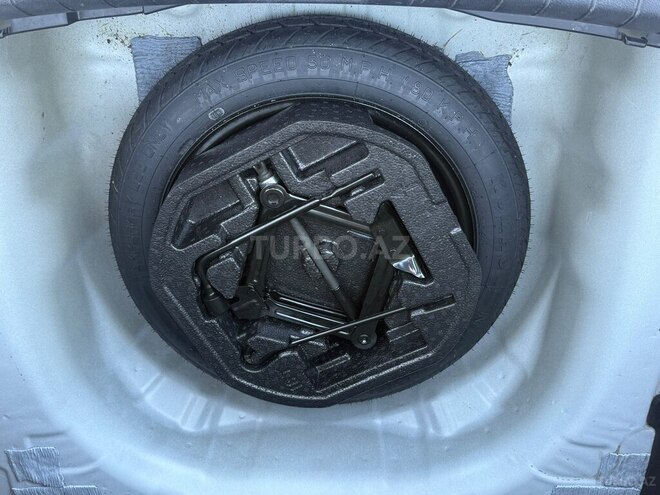 Kia K5-15