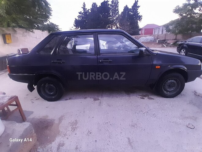 LADA (VAZ) 21099-4
