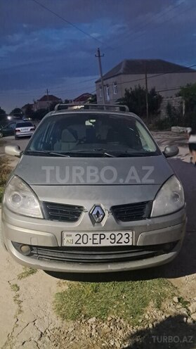 Renault Scenic-1