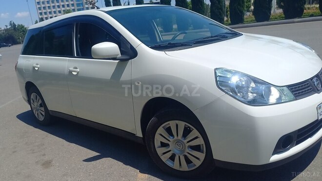 Nissan Wingroad-3