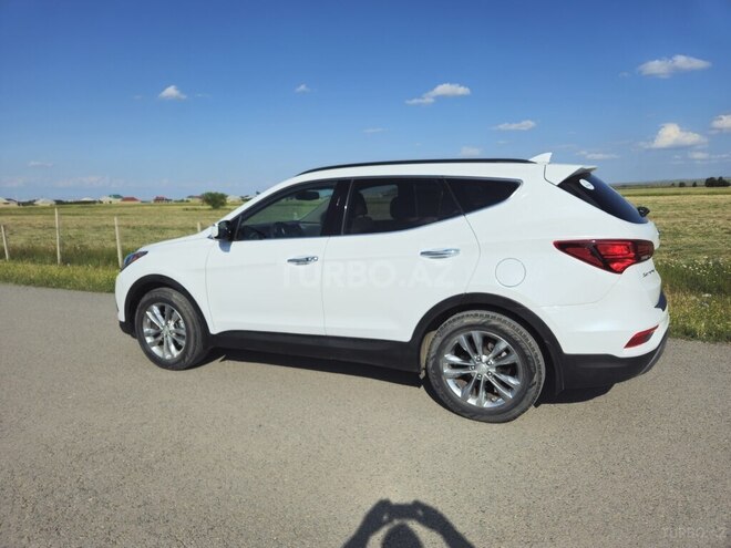 Hyundai Santa Fe-6