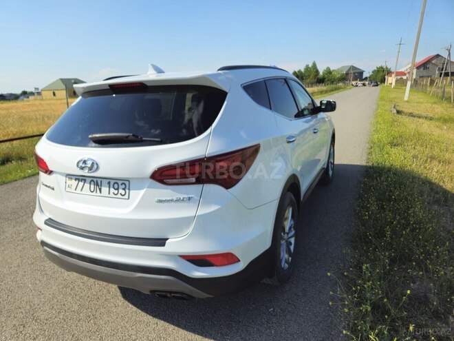 Hyundai Santa Fe-4