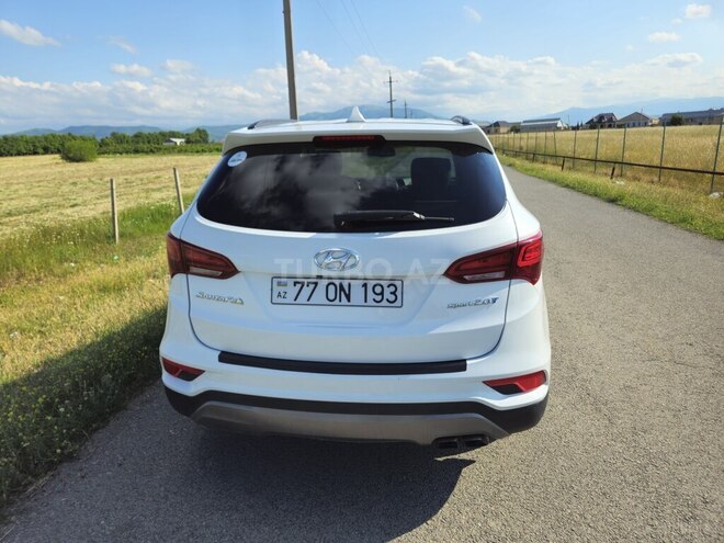 Hyundai Santa Fe-8